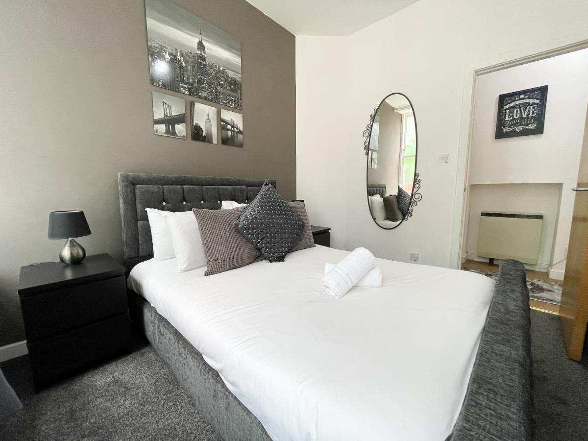 Exquisite 2Br Flat Near Central Train Station Глазго Экстерьер фото